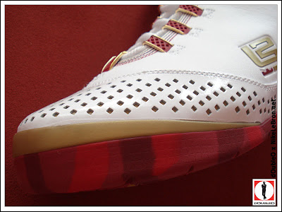 Nike Zoom Soldier II China Exclusive with Patent Leather lbj soldier ii og china7 3 Nike Zoom Soldier II China Exclusive with Patent Leather
