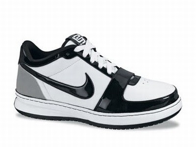 Nike Zoom LeBron VI Low Top Version Catalog Pics Leaked news zoom lebron vi low white black 1 Nike Zoom LeBron VI Low Top Version Catalog Pics Leaked