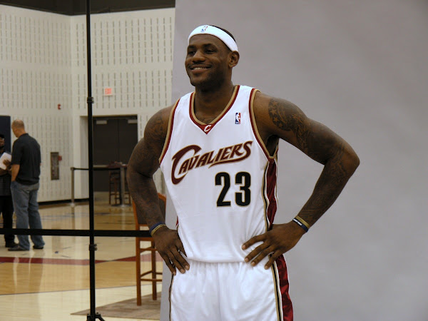 Cleveland Cavaliers Media Day 8211 LeBron James Without the ZLVI