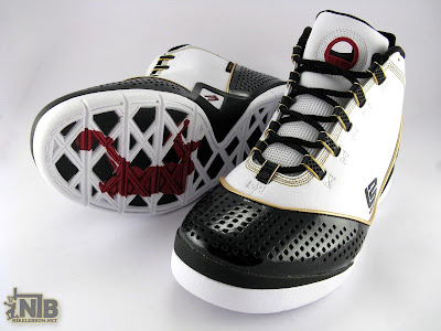 Finishline Exclusive Zoom Soldier II Remix Showcase lbj soldier ii og white black gold4 13 Finishline Exclusive Zoom Soldier II Remix Showcase