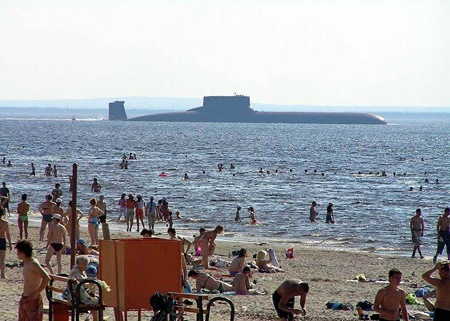 submarine_beach