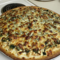 Chicken & Spinach Alfredo Pizza