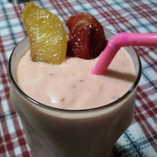 Peachy Strawberry Smoothie