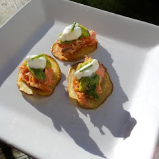 Chips With Smoked Salmon and Avocado Salsa
