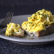 Scrambled Egg Toast