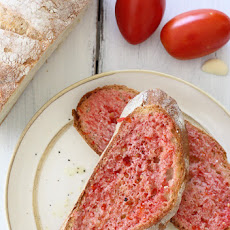 Pan con Tomate (Spanish Tomato Bread)