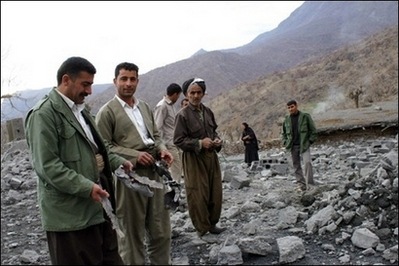 [iraq_turkey_bombing201[4].jpg]