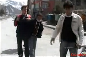 [turk_polis_kol_kirdi[2].jpg]