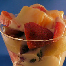 Honeyed Yogourt Fruit Salad