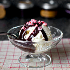 Peppermint Hot Fudge Sauce