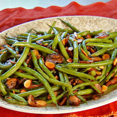 Green Beans with Mushrooms and Toasted Almonds