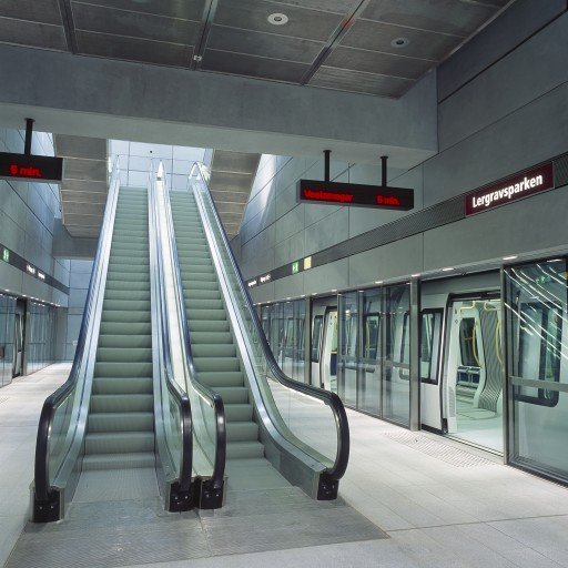 Lergravsparken Metro Station