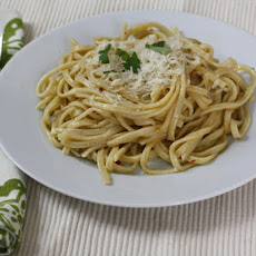 Linguine Aglio e Olio con Acciuga