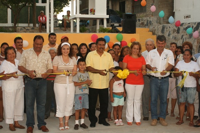 [PLAZA EN COL. MORELOS OK[4].jpg]