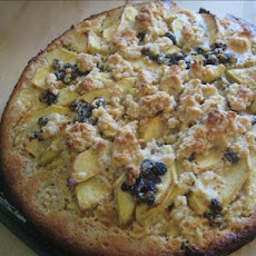 Cinnamon Raisin Apple Kuchen