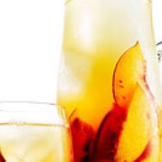 Bourbon and Peach Sweet Tea Punch