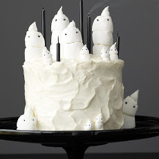 Chocolate Marshmallow-Ghost Cake and Mini Cupcakes