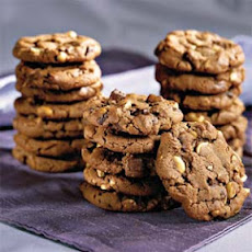 Chocolate Chunk-Peanut Cookies