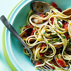 Spicy Linguine with Clams