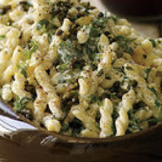 Creamy Pasta with Spinach and Fried Capers
