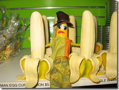 THE BIG BANANA 006