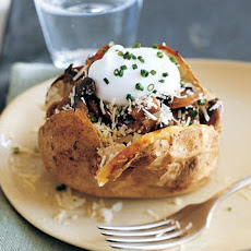 Baked Potatoes with Sauteed Mushrooms and Yogurt