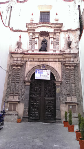 Iglesia La Puerta De La Fé