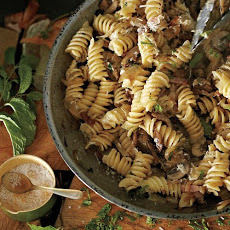 Fusilli with Bacon, Onions, and Mushrooms