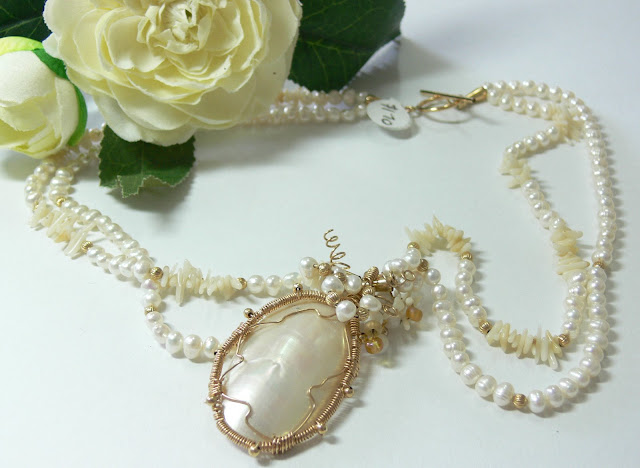 "Shell we Dance" Necklace