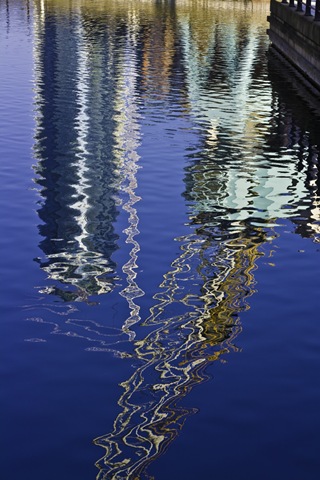 [Abstractreflection4.jpg]