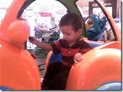 santi mall 06