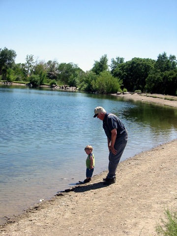 [Highland Glen lake (10)[2].jpg]
