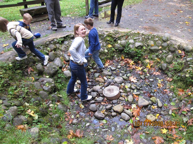 [Geyser in the fall (6)[3].jpg]