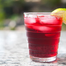 Agua de Jamaica (Hibiscus Tea)