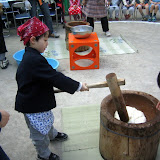 Kai tries mochi pounding Kai tries mochi pounding