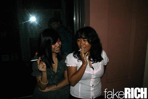 synchronized smoking