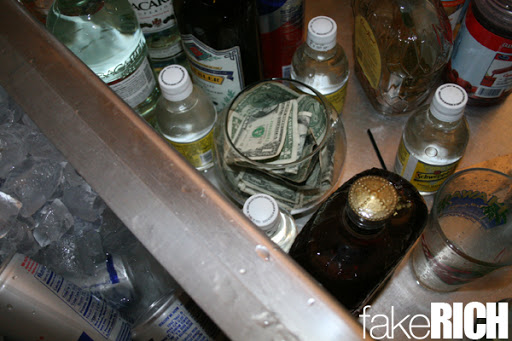 dont forget to tip for FREE drinks...you bastards