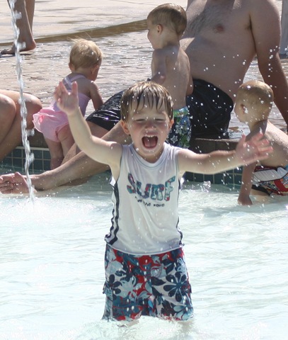 [BikenBath07411.jpg]