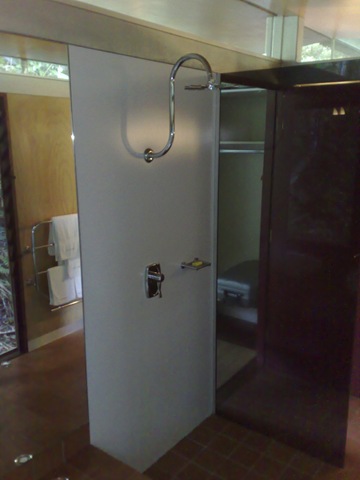 [310320086002.jpg]
