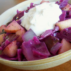 Easy Red Cabbage and Apples