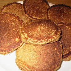 Whole Wheat Gingerbread Pancakes