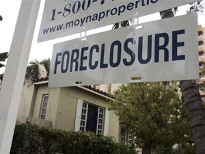 [foreclosure sign[4].jpg]