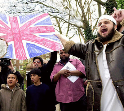 Islam ocupat your country