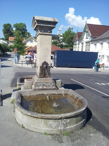 Fontene på Langesund Torg