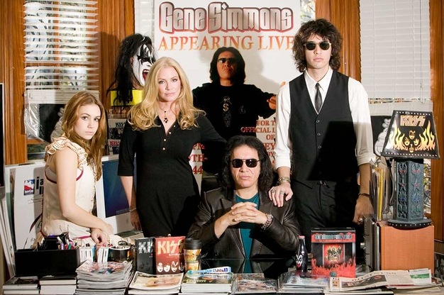 [gene simmons[2].jpg]