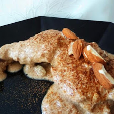 Chicken in Yogurt and Almond Curry