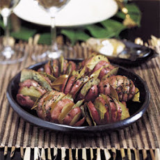 Potatoes Roasted with Olive Oil and Bay Leaves