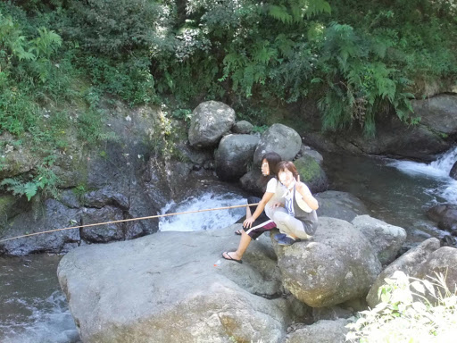 相模川源流 日向川温泉 クアハウス山小屋 日向渓谷マス釣り場