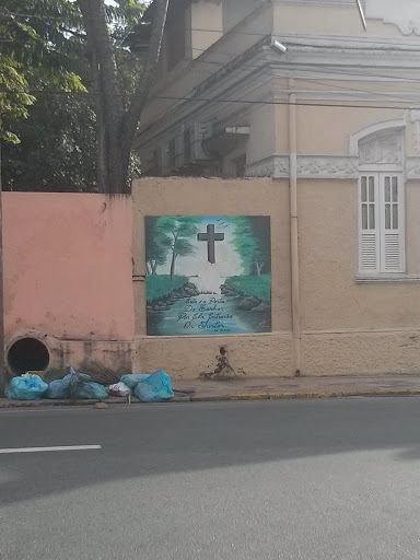 Mural Cruz Suspensa