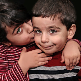 A Kiss From Sis by Pat Abbott - Portrait & People Children ( children, portraits, people )
